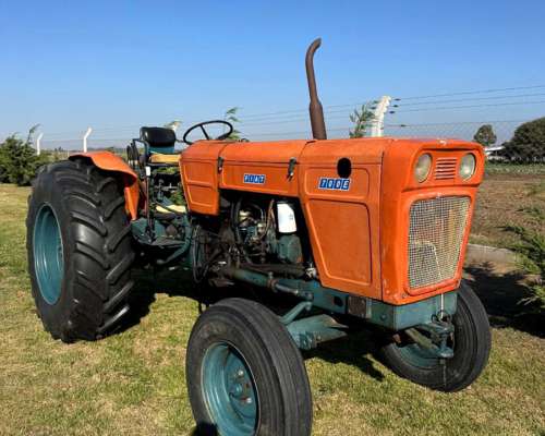 Tractor Fiat 700 e