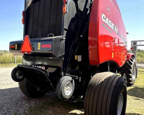 Rotoenfardadora Case IH RB465 con Cutter