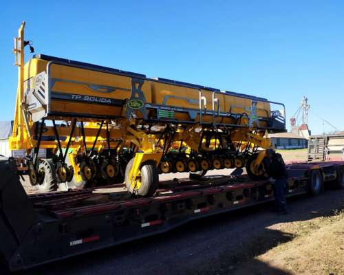 Fertlizadora Incorporadora Macar SR