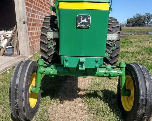 Tractor John Deere 3530