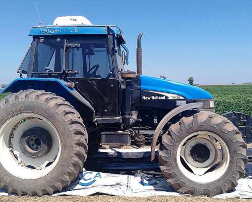Tractor New Holland TS 120 4X4 año 2008