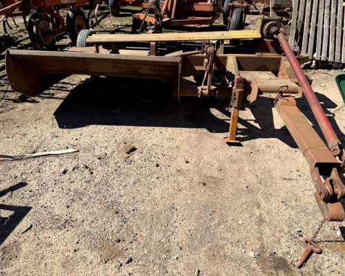 Cortadora de Tiro Lateral Huici de 1,50 Metros de Trabajo