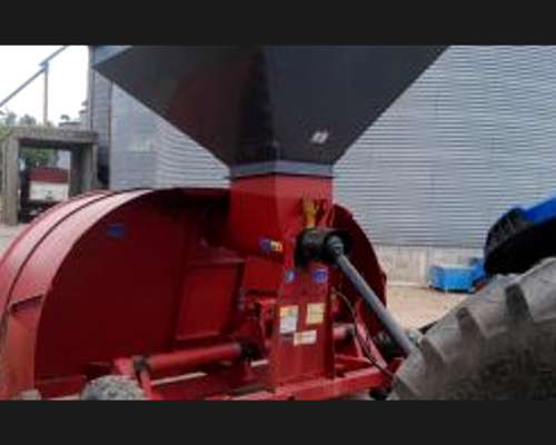 Embutidoras Granos Mainero 2230