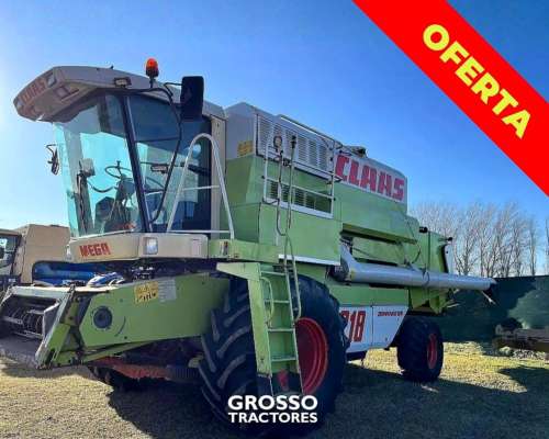 Cosechadora Claas Mega 218, 25 Pies, 2000