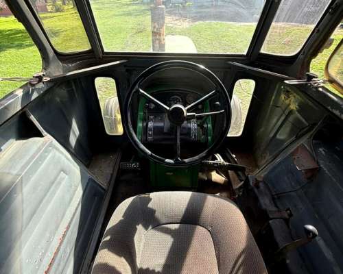 Tractor John Deere 3530