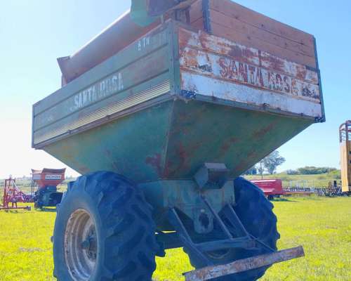 Tolva Autodescargable de 8 TN Santa Rosa