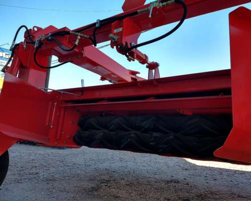 Segadora con Acondicionador Yomel Moscato 3370 - 3,20 Mts