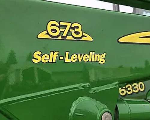 2008 John Deere 6330