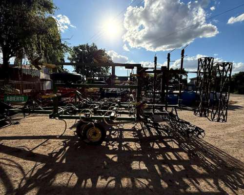 Cultivador de Campo Templar de 6,60 con Peine y Rolo