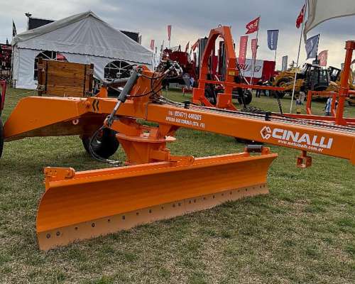 Niveladora de Arrastre - N3000h Cinalli