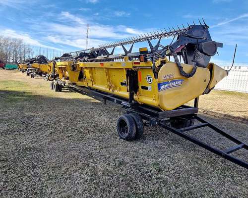 Cosechadora New Holland Cr9060, año 2016