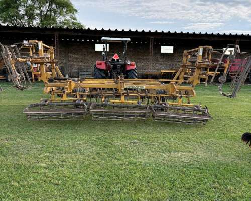 Vibrocultivador de Campo Agrometal