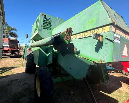 Cosechadora John Deere 1175 con Plataforma Soja Trigo