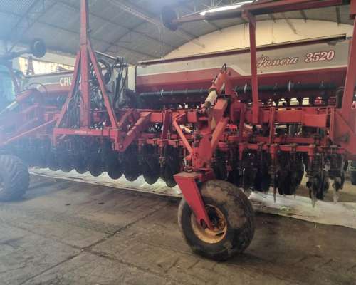 Crucianelli Pionera 3520 Chorrillo, Neumática 20 Líneas a 35