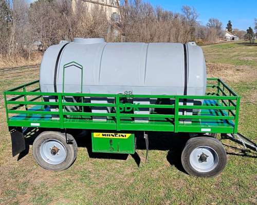 Acoplado Tanque Fumigadora 4 TN Mancini