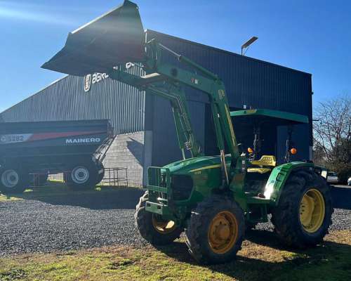 Tractor John Deere 5725 con Pala Frontal Original