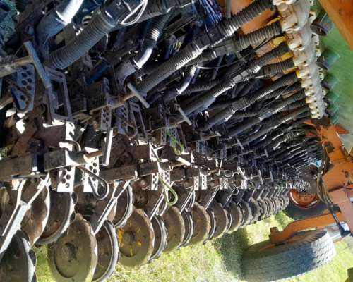 Sembradora Dumaire 760. Buen Estado.