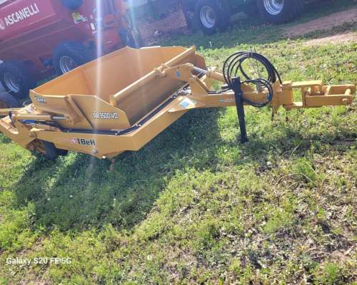 Pala de Arrastre Tbeh PA 3500 VD : 1500 Kg - 3,5 M3