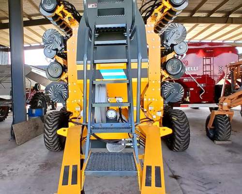 Sembradora Agrometal ADX de Grano Fino 39 Líneas a 17,5.