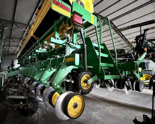 John Deere 1740 18 a 52 Full Precision Planting