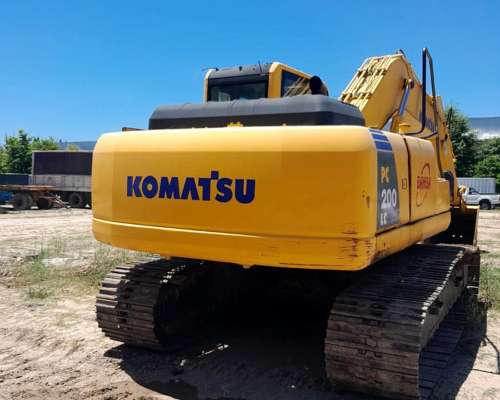 Excavadora Komatsu PC200 2006