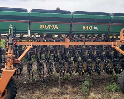 Sembradora Dumaire 810 de 19 a 35 cm