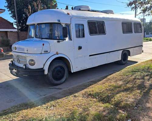 Motor Home Mercedes Benz 1114. año 1971.