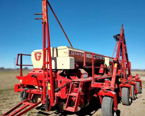 Sembradora Giorgi PR 8000 10 a 70 Doble Fertilización