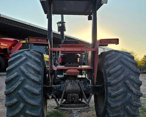 Tractor Massey Ferguson 1615 TS 1998 con 23-1x30