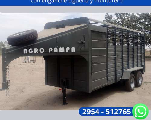 Acoplado para Caballos Carroceria Fibra o Chapa