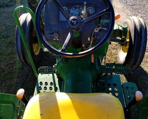 John Deere 5045, año 2016
