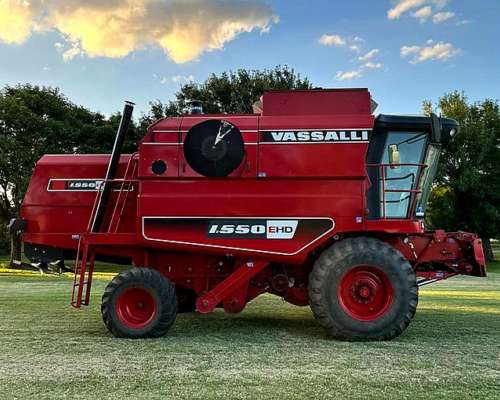 Cosechadora Vassalli 1550 EHD - 30 Pies - año 2016.