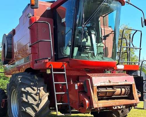 Cosechadora Case IH 2399 - Cabezal 30 Pies
