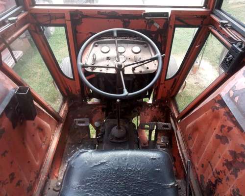 Tractor Agrícola Fiat 700