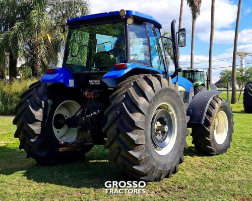 Tractor New Holland TM 150, año 2008