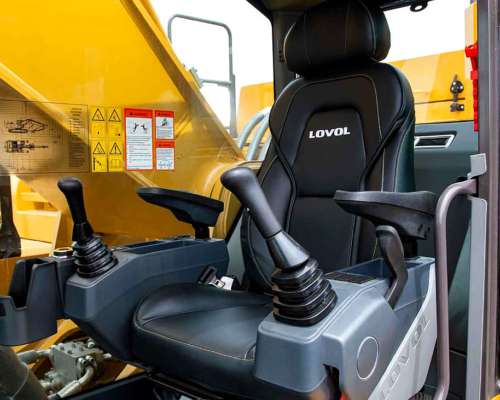 Retro Excavadora Lovol FR700