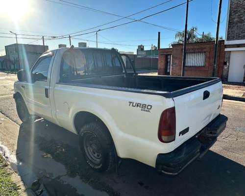 Liquido Precio Unico. Ford F-100 Sapo 4X2 3.9 D. C/ Simple