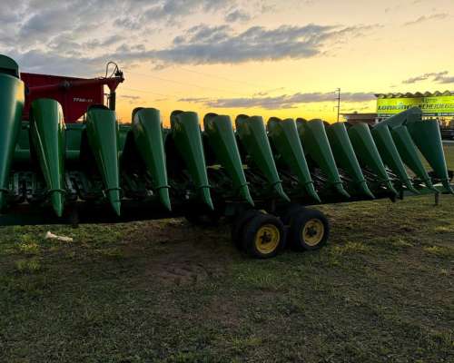 Maicero John Deere Americano 13/52