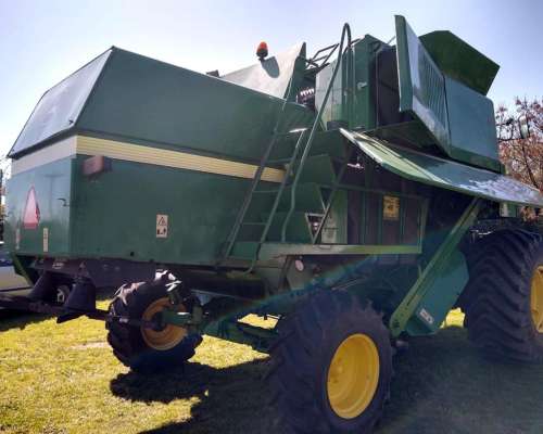 Cosechadora John Deere 1550