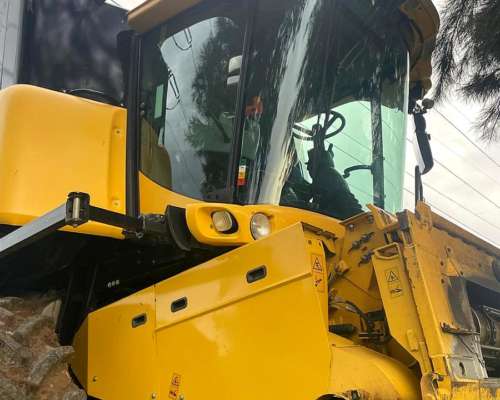 Cosechadora New Holland CR7.90 2021 - 435hp - Usada