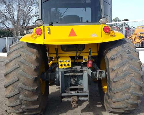 Tractor Usado Pauny 250 a