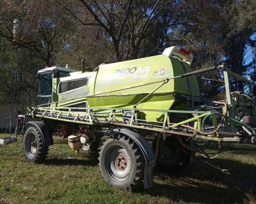 Pulverizadora Metalfor Futura 2500ab