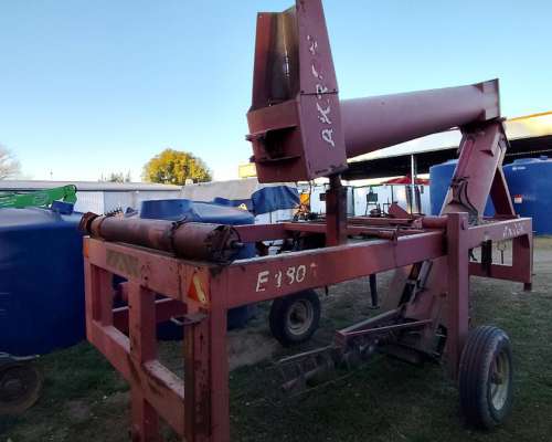 Extractora Akron E180 - 180 Tt/hora - Buen Estado