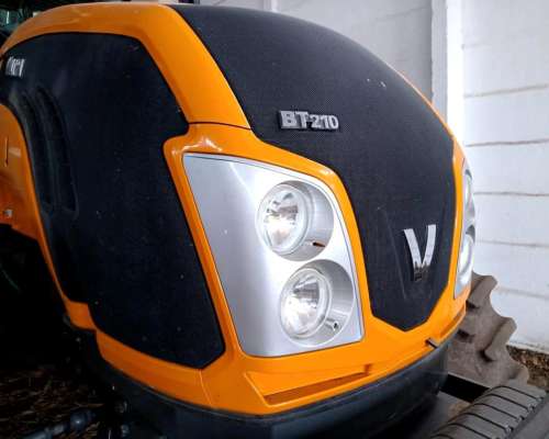 Tractor Valtra BT210 225 HP Usado año 2018