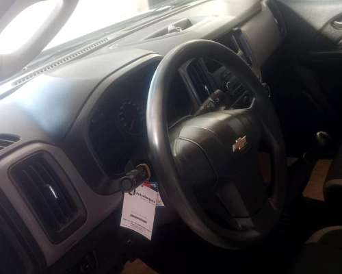 Camioneta S10 AE 087 VB