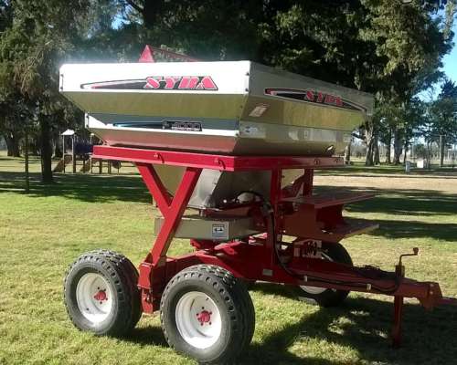 Fertilizadora Syra de Arrastre F 3000