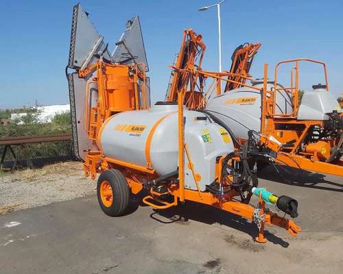 Pulverizador Jacto Arbus Valencia 190 Tower de 2000 Lts