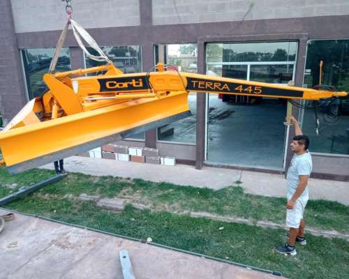 Niveladora Terra Mod. 445 Corti