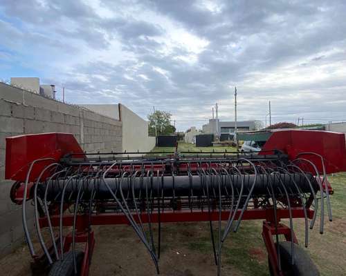 Arrancadora de Mani de 4 Surcos Timon Fijo Marca Marinozzi