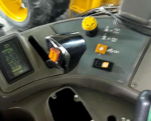 Tractor Case MXM 180